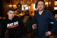 Научу молодежь пить культурно